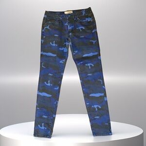 Women's Camouflage Jeans